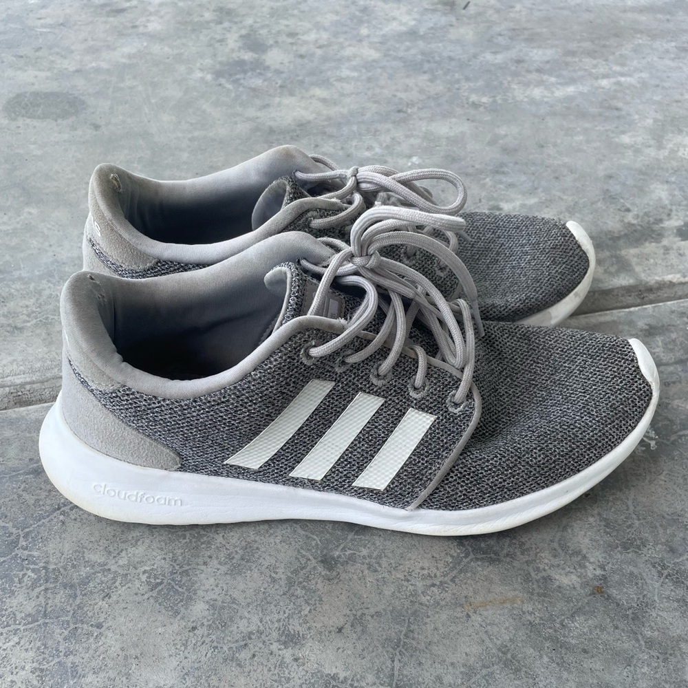 Adidas cloud foam sneakers womens size 8